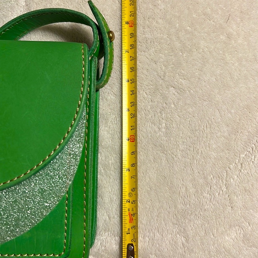 FOSSIL GREEN Leather BAG. With Gold details. - Picture 10 of 12